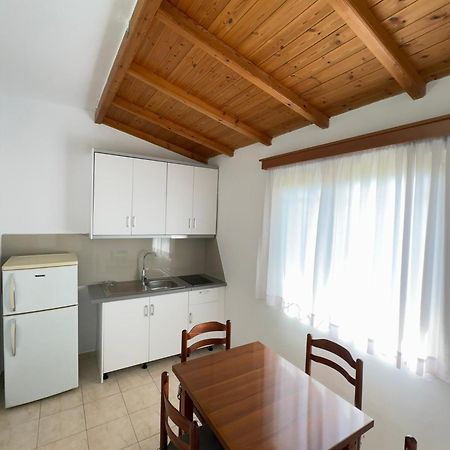 Apartment Angela Ksamil Bagian luar foto